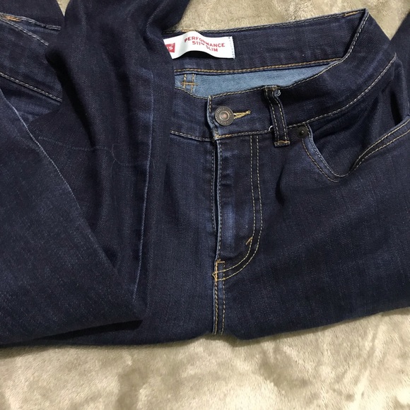Levi’s Dark Wash Jeans - Picture 6 of 8